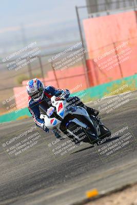 media/Oct-15-2022-TrackXperience (Sat) [[8f70b8b0be]]/Group 2/session 3 turn 4/